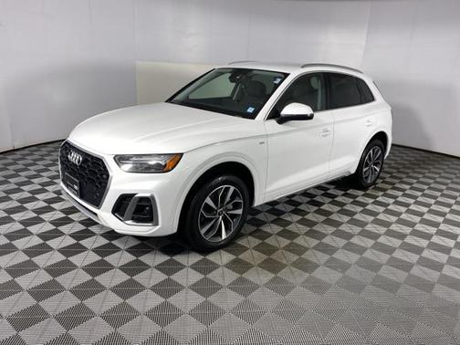 2024 Audi Q5 45 S line Premium