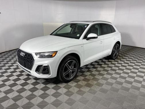 2025 Audi Q5 55 S line Premium Plus