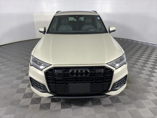 2023 Audi Q7 Prestige 55 TFSI quattro Tiptronic