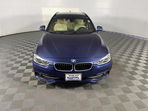 2018 BMW 330 xDrive