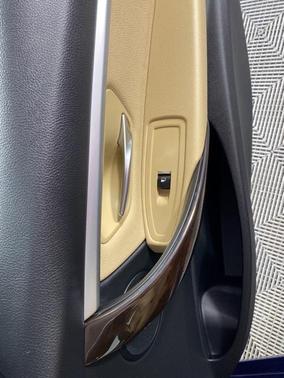 2018 BMW 330 xDrive