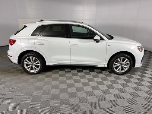 2021 Audi Q3 45 S line Premium Plus