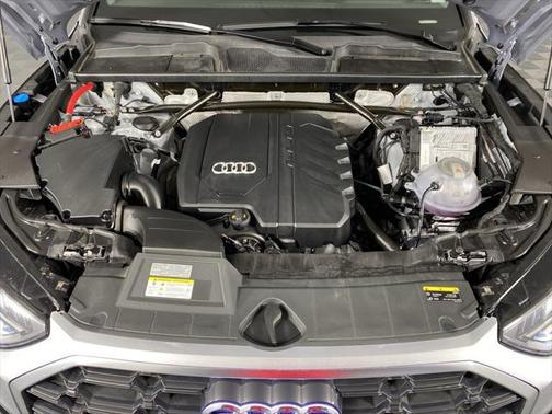 2025 Audi Q5 Premium Plus 45 TFSI S line quattro S tronic