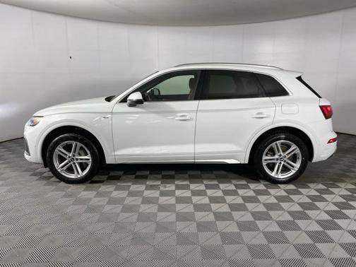 2021 Audi Q5 Prestige 55 TFSI e quattro S tronic