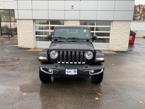 2023 Jeep Gladiator OVERLAND