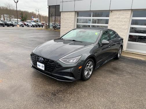 2022 Hyundai SONATA SEL