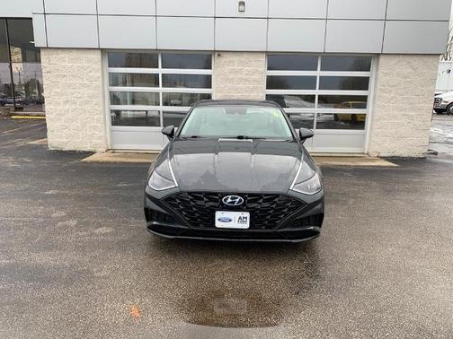 2022 Hyundai SONATA SEL