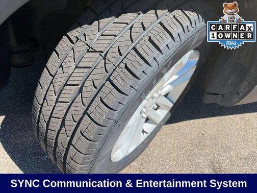 Magnetic 2017 Ford Explorer XLT