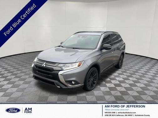 Mercury Gray Metallic 2020 Mitsubishi Outlander LE