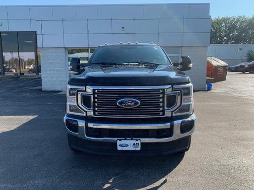 2022 Ford F-350 LARIAT SUPER DUTY