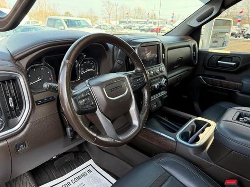 2022 GMC Sierra 1500 DENALI
