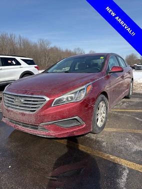 2016 Hyundai SONATA SE