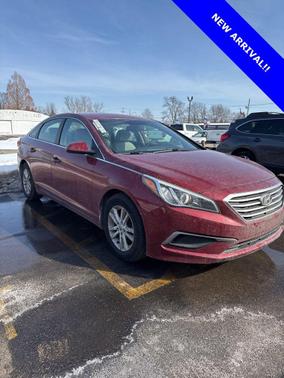 2016 Hyundai SONATA SE