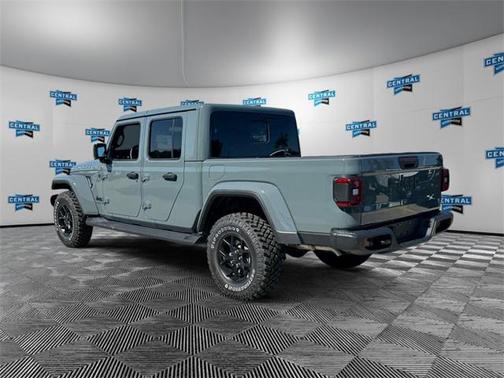 2025 Jeep Gladiator High Tide