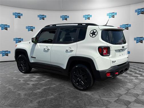 2017 Jeep Renegade Trailhawk