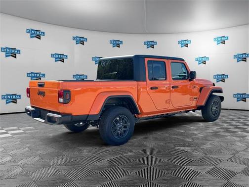 2025 Jeep Gladiator Sport S