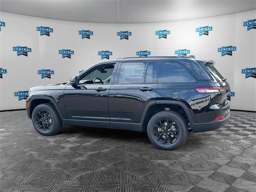 2025 Jeep Grand Cherokee Altitude