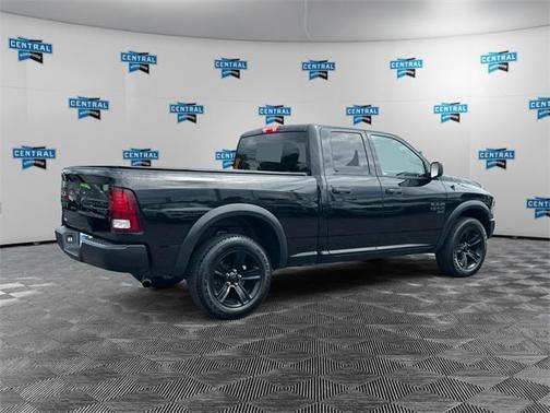 2022 RAM 1500 Classic Warlock Quad Cab 4x4 6'4' Box