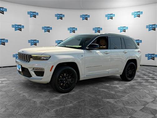 2022 Jeep Grand Cherokee 4xe Summit
