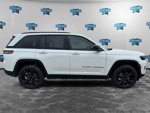 2025 Jeep Grand Cherokee Limited X