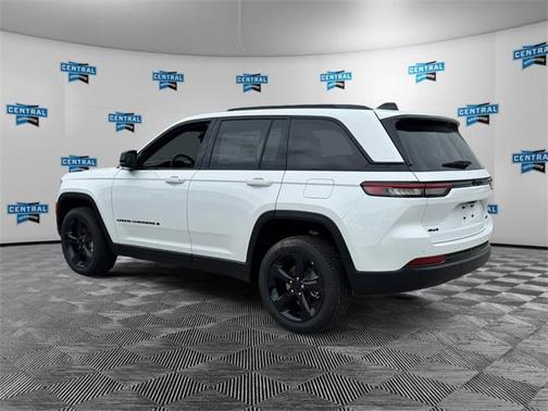 2025 Jeep Grand Cherokee Limited X