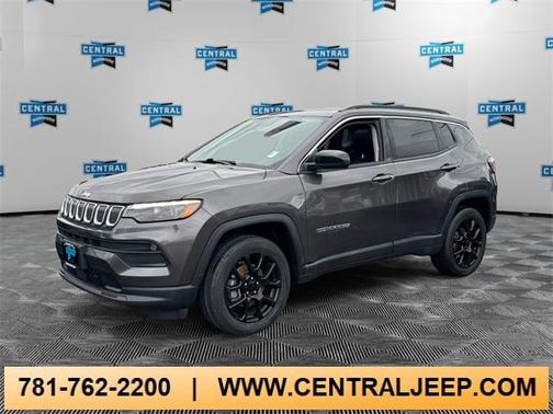 2022 Jeep Compass Latitude Lux