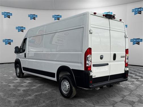 2025 RAM ProMaster 2500 Tradesman