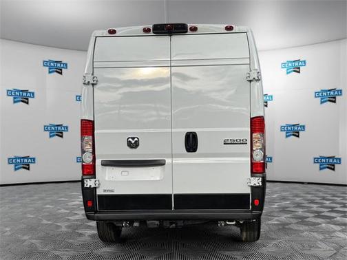 2025 RAM ProMaster 2500 Tradesman