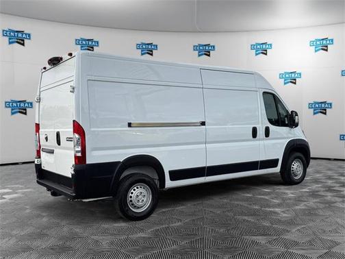 2025 RAM ProMaster 2500 Tradesman