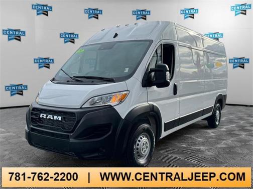 2025 RAM ProMaster 2500 Tradesman