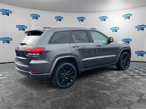 2017 Jeep Grand Cherokee Altitude