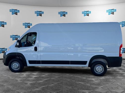 2025 RAM ProMaster 2500 Tradesman