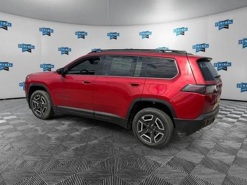Red Hot Pearlcoat 2026 Jeep Cherokee Limited