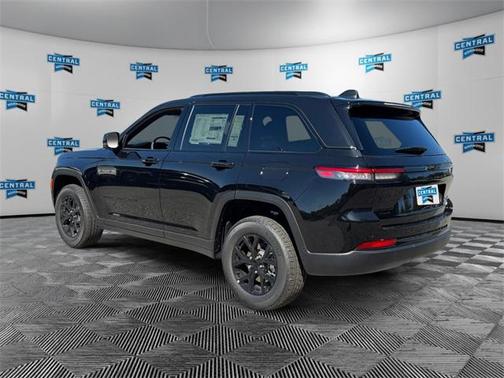 2025 Jeep Grand Cherokee Altitude