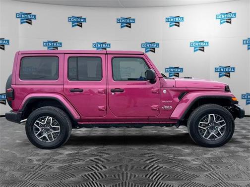 2024 Jeep Wrangler 4-Door Sahara 4x4