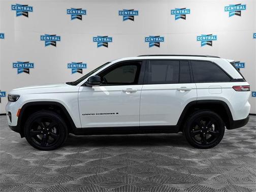 2023 Jeep Grand Cherokee Altitude