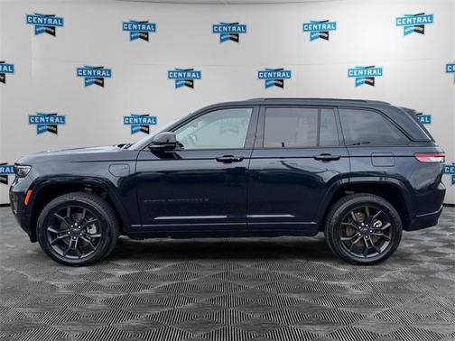 2023 Jeep Grand Cherokee 4xe 30th Anniversary