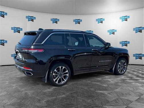 2023 Jeep Grand Cherokee 4xe Overland