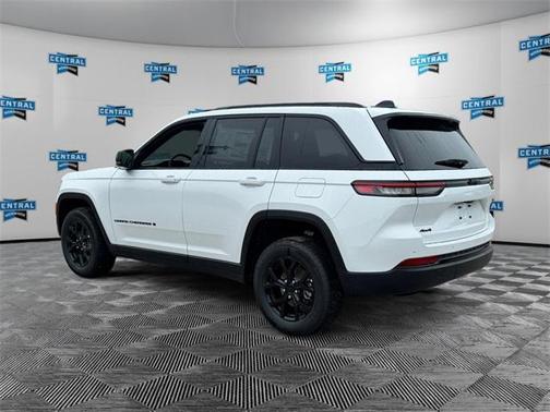 2025 Jeep Grand Cherokee Altitude