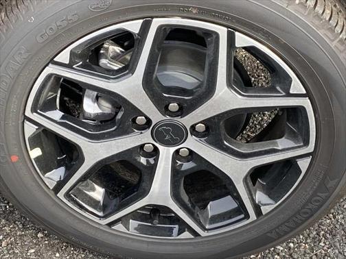 Diamond Black Crystal Pearlcoat 2026 Jeep Compass Limited