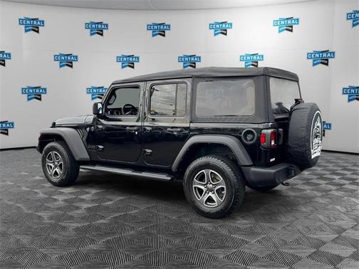 2022 Jeep Wrangler Unlimited Sport