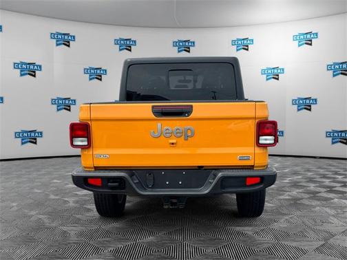 2021 Jeep Gladiator Overland