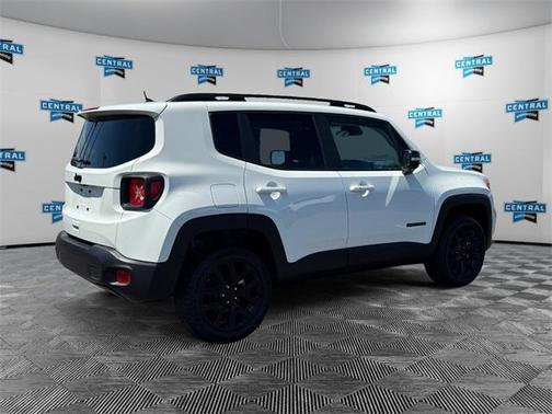 2023 Jeep Renegade Altitude