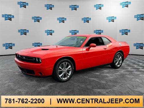 2020 Dodge Challenger SXT