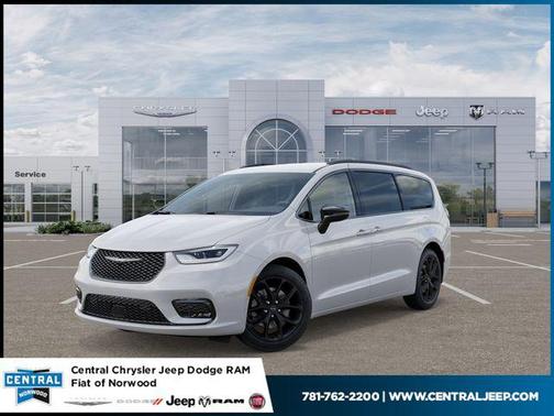 2026 Chrysler Pacifica L