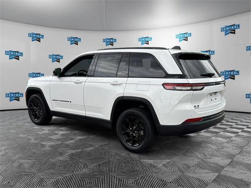 2025 Jeep Grand Cherokee Altitude