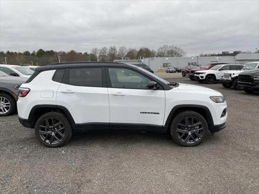 Bright White Clearcoat 2026 Jeep Compass Limited