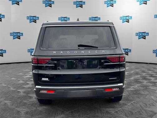 2022 Jeep Wagoneer Series III 4x4