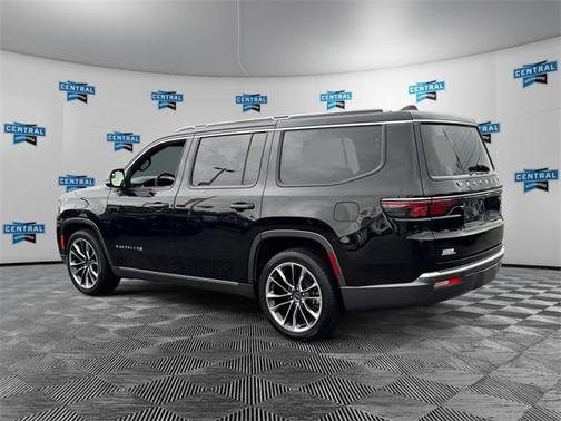 2022 Jeep Wagoneer Series III 4x4