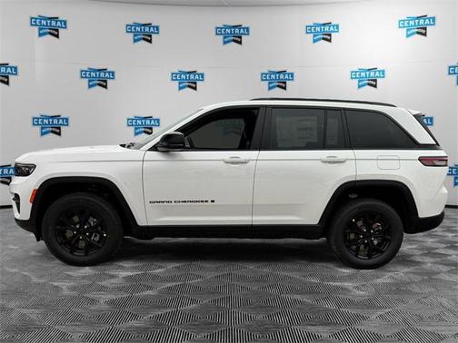 2025 Jeep Grand Cherokee Altitude